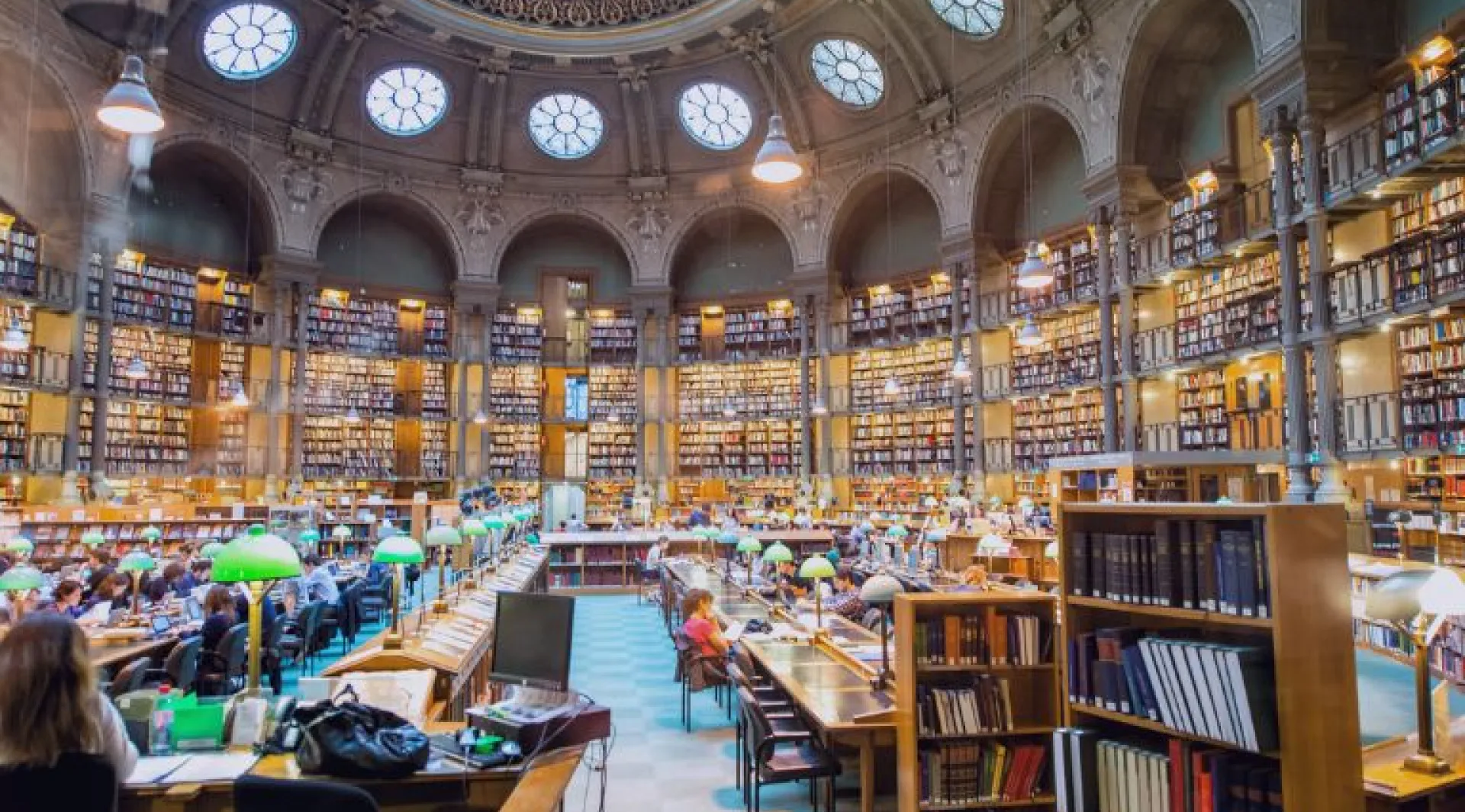 Libraries and resources in Paris