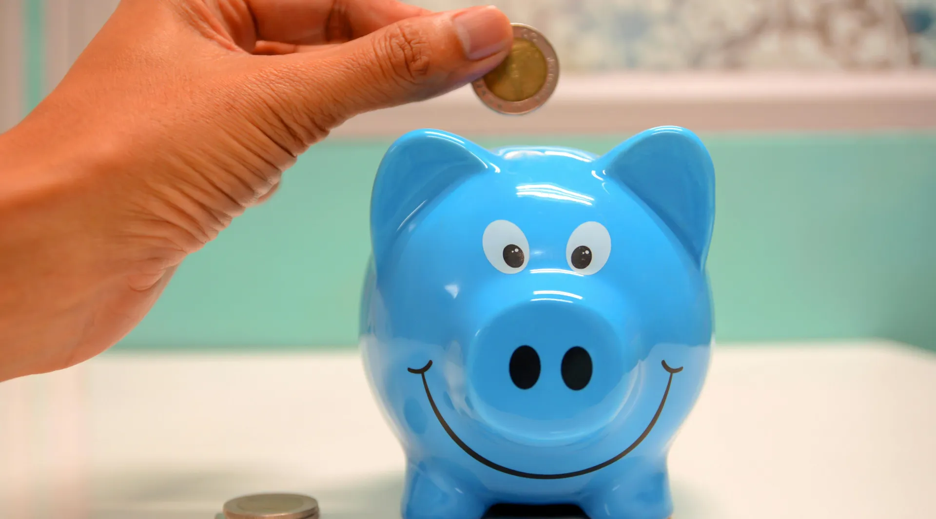 How much can an international student earn in France?