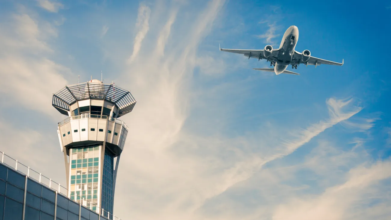 AIRPLANES Paris Students GGE